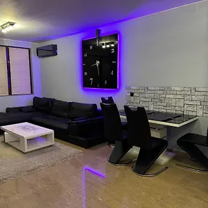 https://apartments-las-tres-palmas.sofiahotelsbg.com